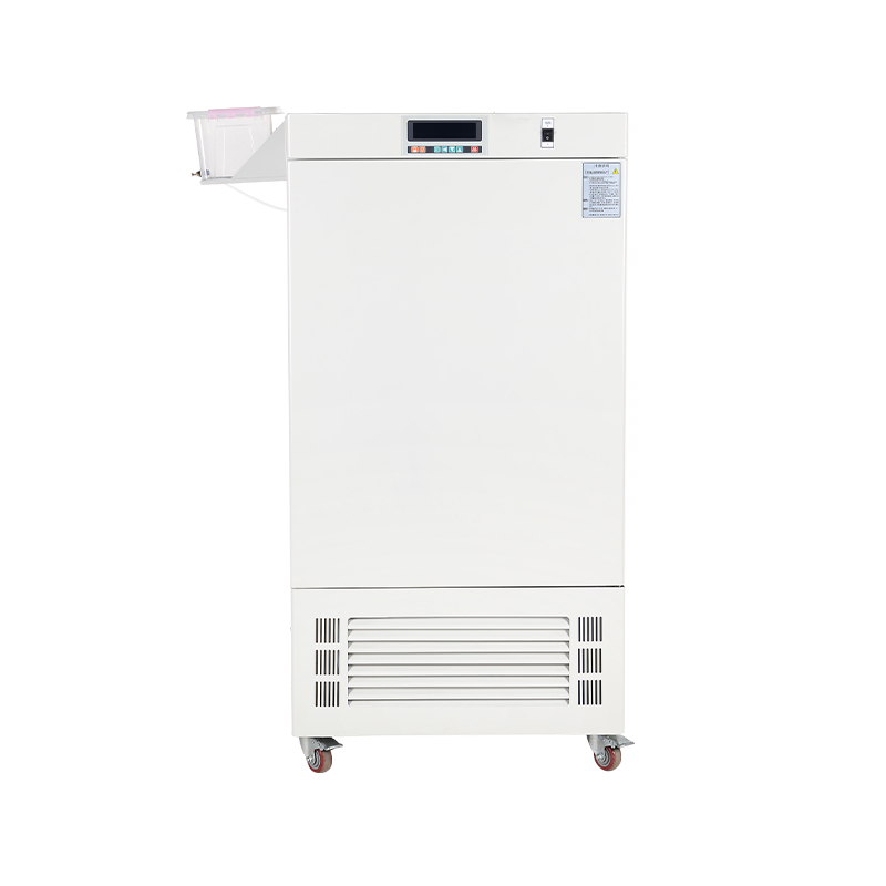 独自のエアフロー設計 抗菌特性 人工気候インキュベーター